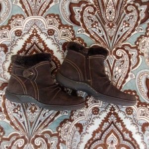 Bare Traps Suede Ankle Boots Size 9.5